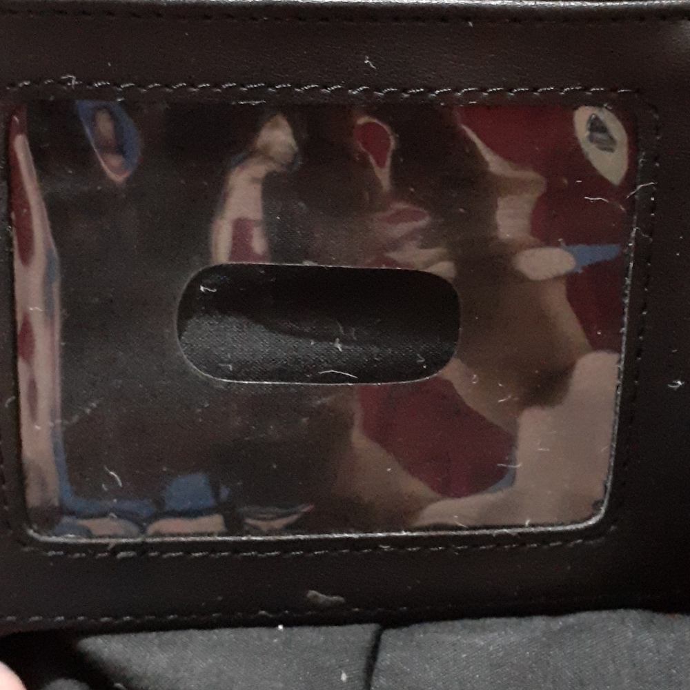 Hurley Wallet - Picture 8 of 9